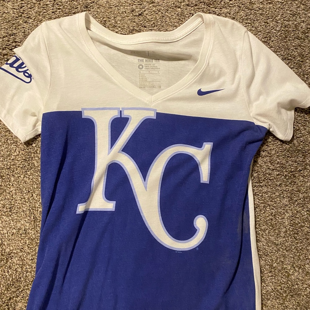 KC royals women’s tee size md. Never been worn. Smoke free home
